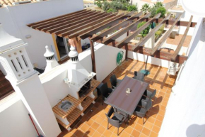 2 Bedroom Penthouse Duplex with Rooftop Terrace and Amazing Panoramic Views WPG1